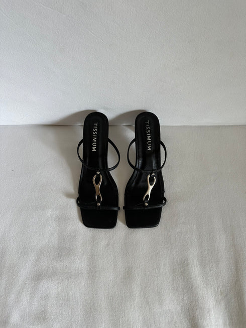 Infinite Accent Heels - Tissimum