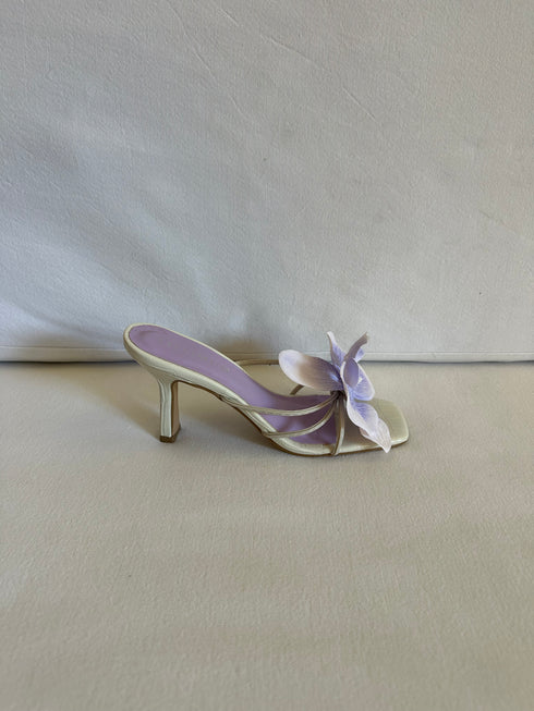 Zapatillas con flores