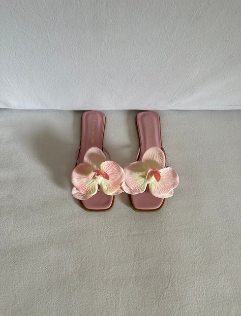 chanclas con flor
