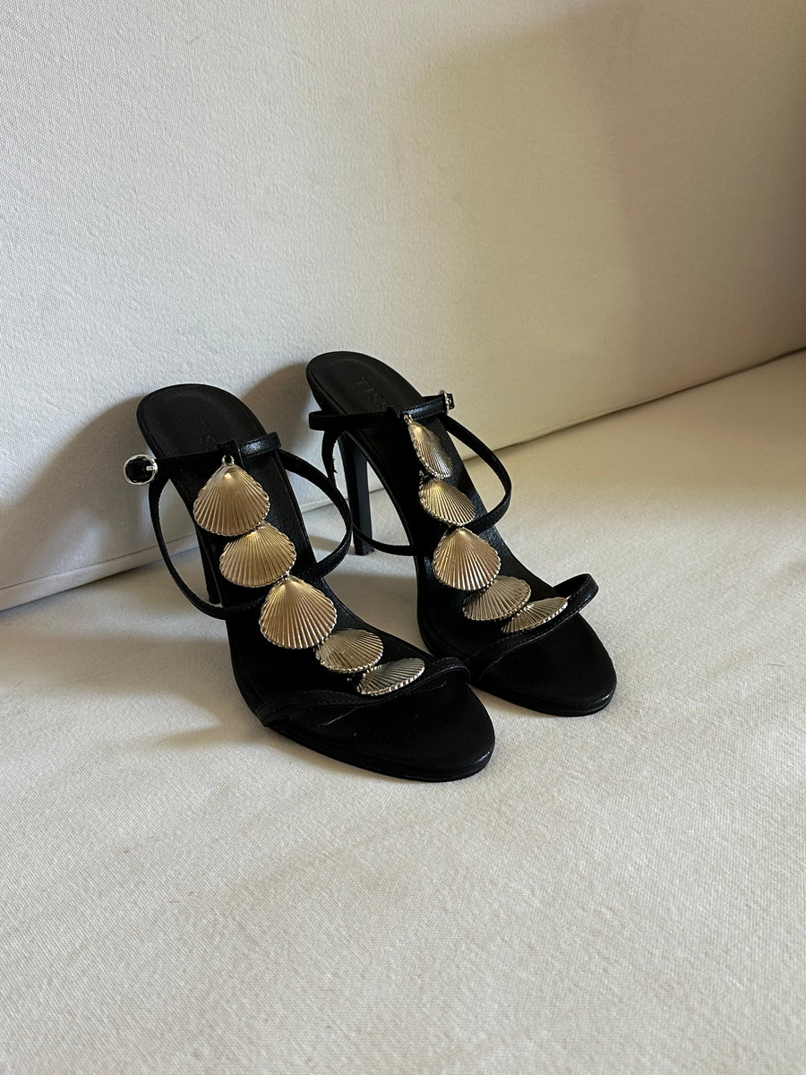 Shell Heels Black | Statement Shell Heels – Tissimum