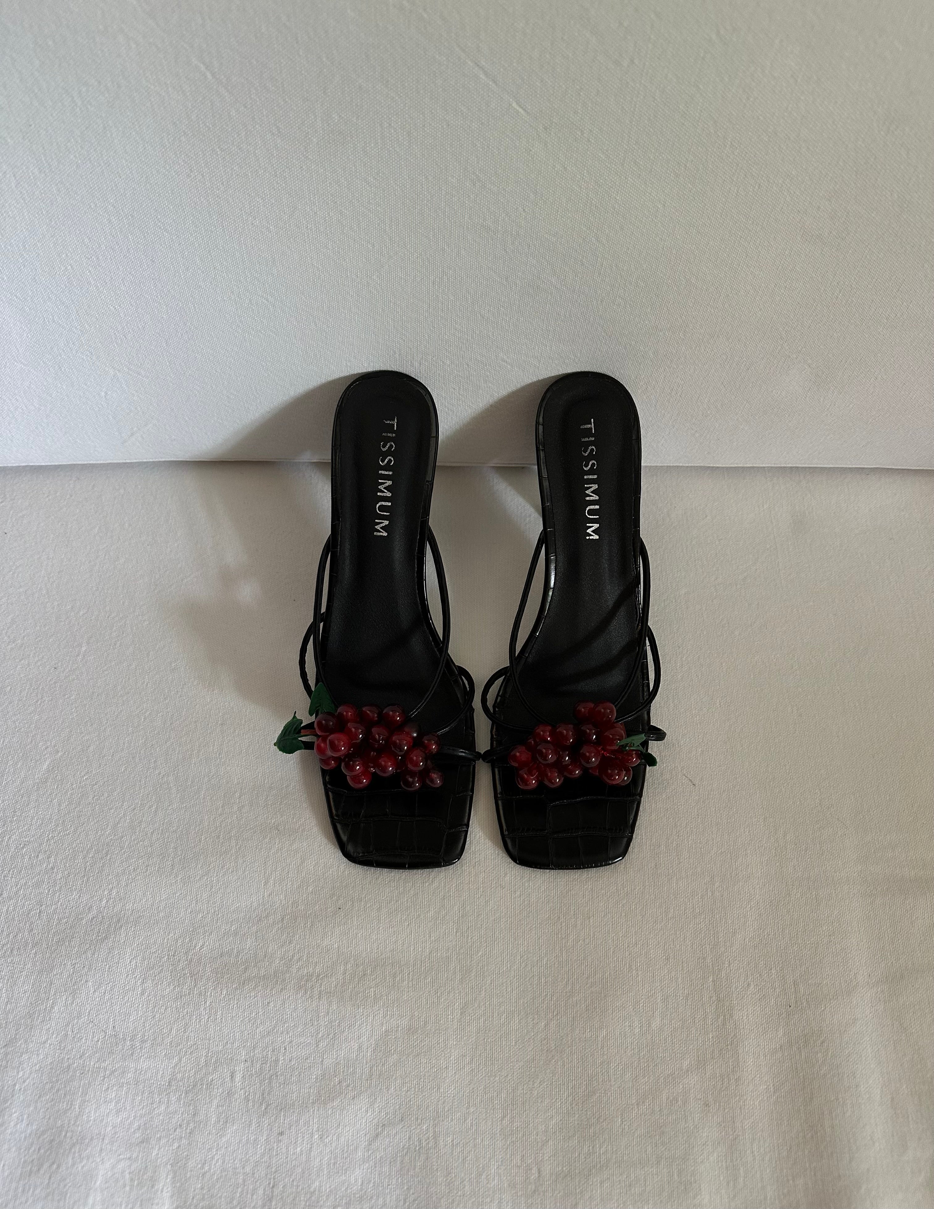 Grape Heels